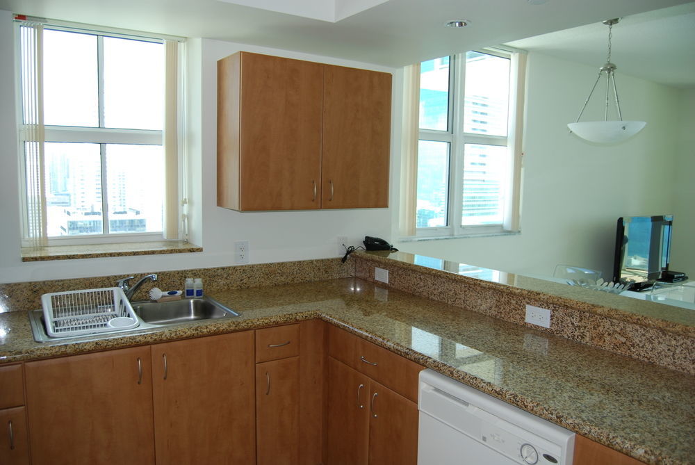 Churchill Suites Miami Brickell - One Broadway Exterior foto